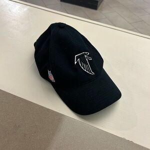 NFL Falcons Black NFL Cap with Falcon Logo-excellent shape